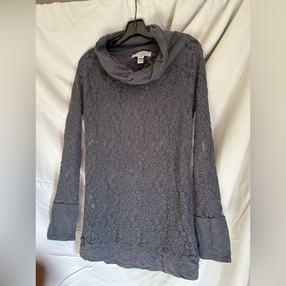 Ruff Hewn gray lace cowl neck over lay